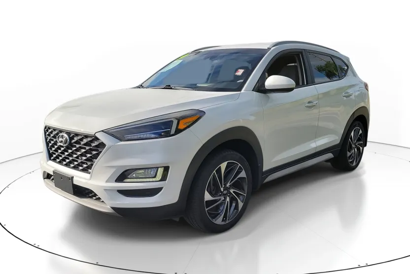 2019 Hyundai Tucson Sport photo 1
