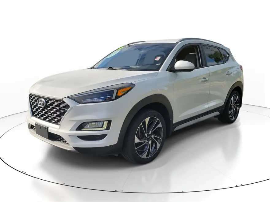 2019 Hyundai Tucson Sport photo 1