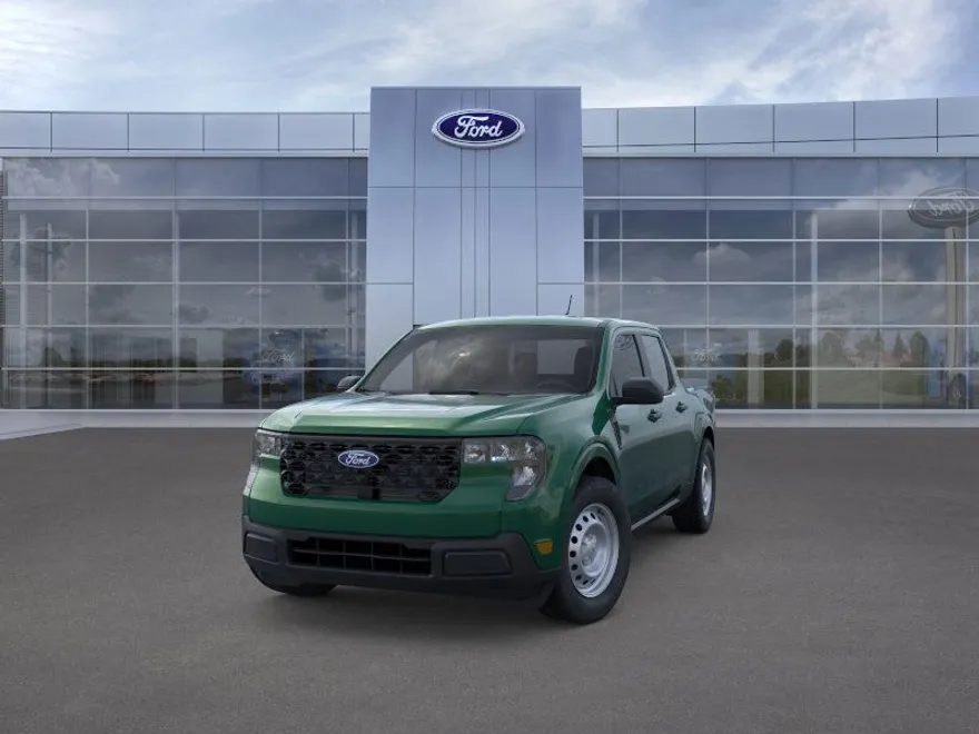 2025 Ford Maverick XL photo 1