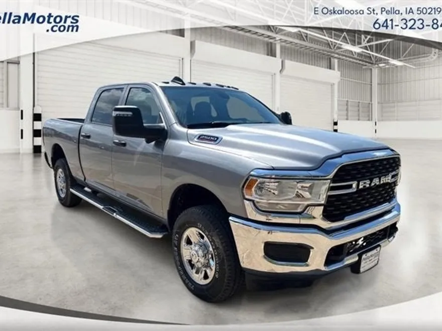 2024 Ram 2500 Tradesman photo 1