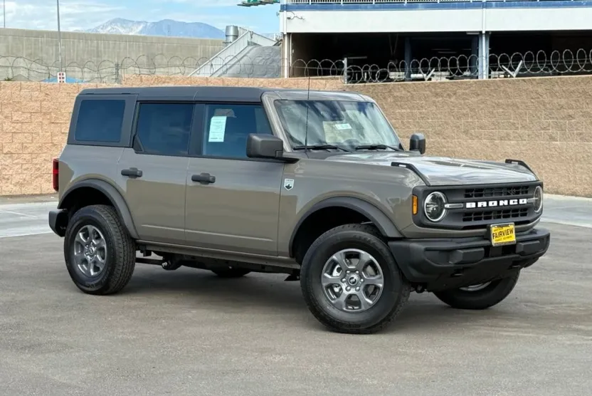 2025 Ford Bronco Big Bend photo 1