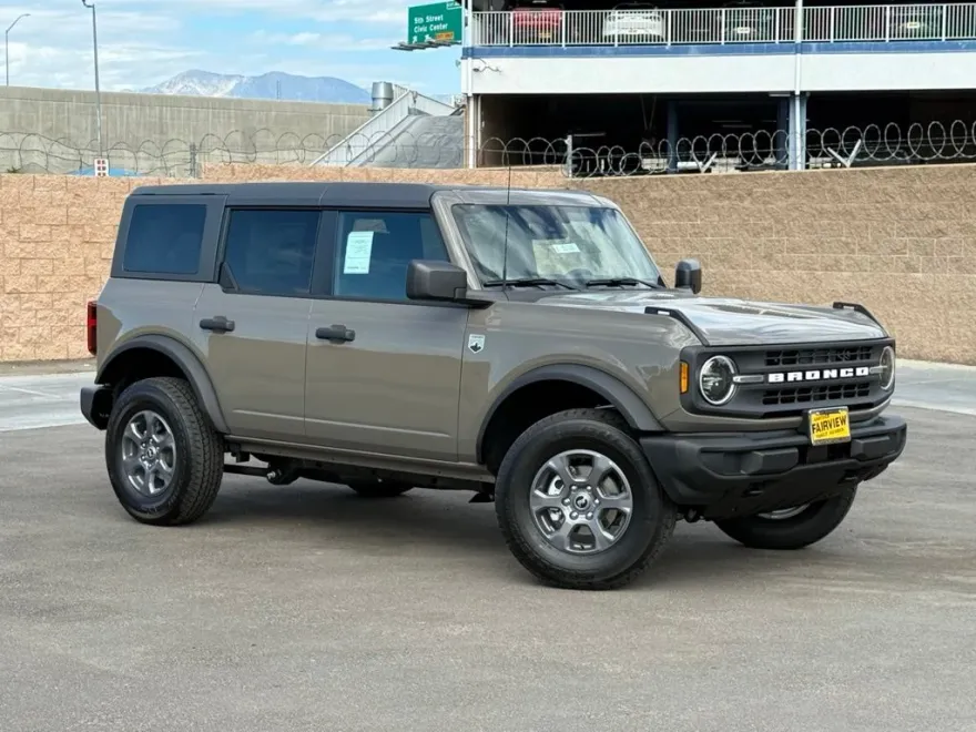 2025 Ford Bronco Big Bend photo 1