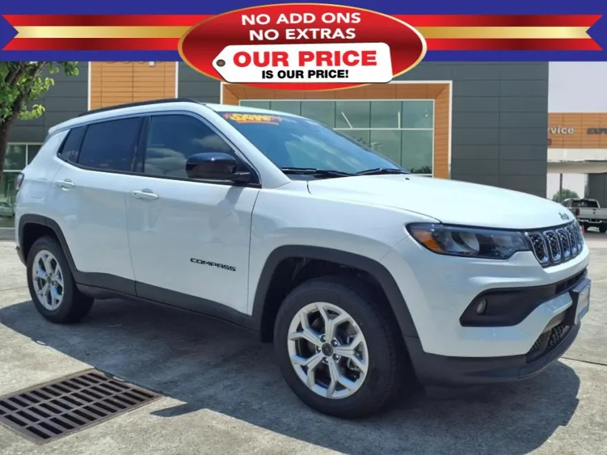 2025 Jeep Compass Latitude photo 1