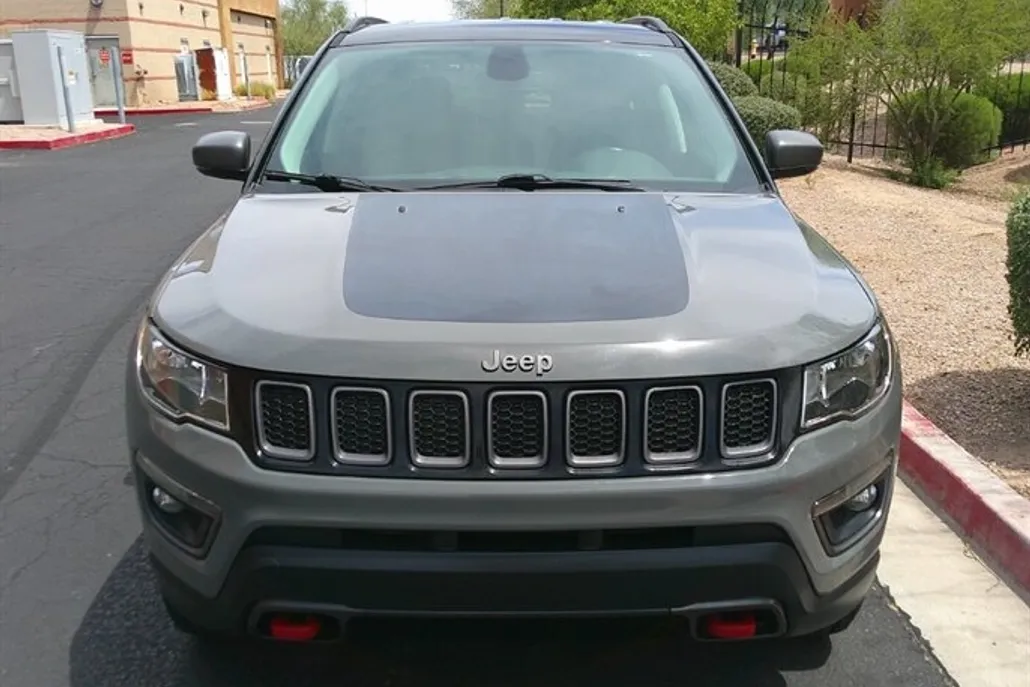 2020 Jeep Compass Trailhawk photo 1