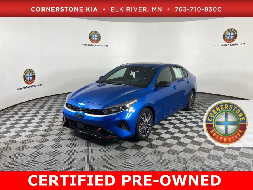 2022 Kia Forte GT-Line photo 1