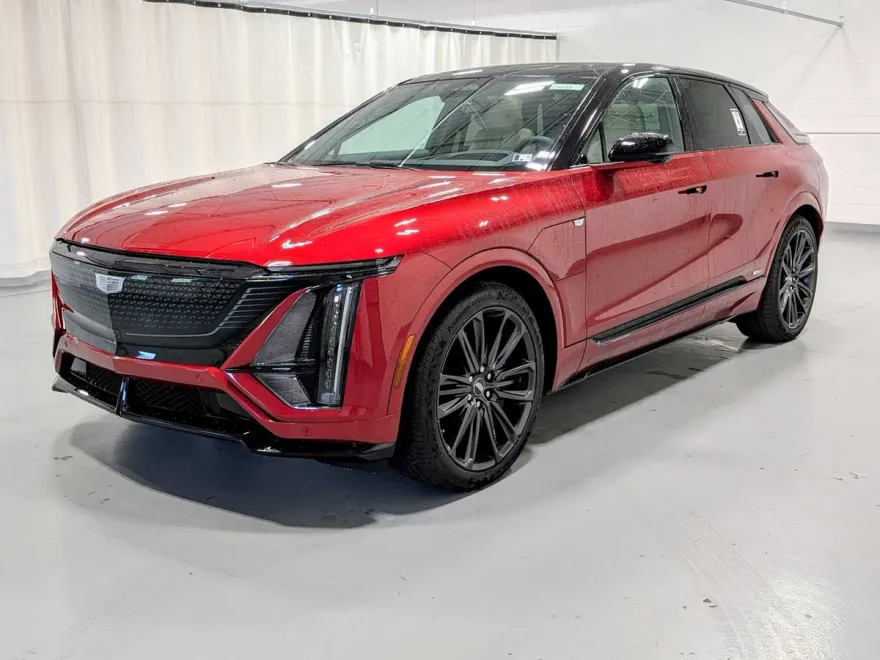 2026 Cadillac Lyriq photo 1