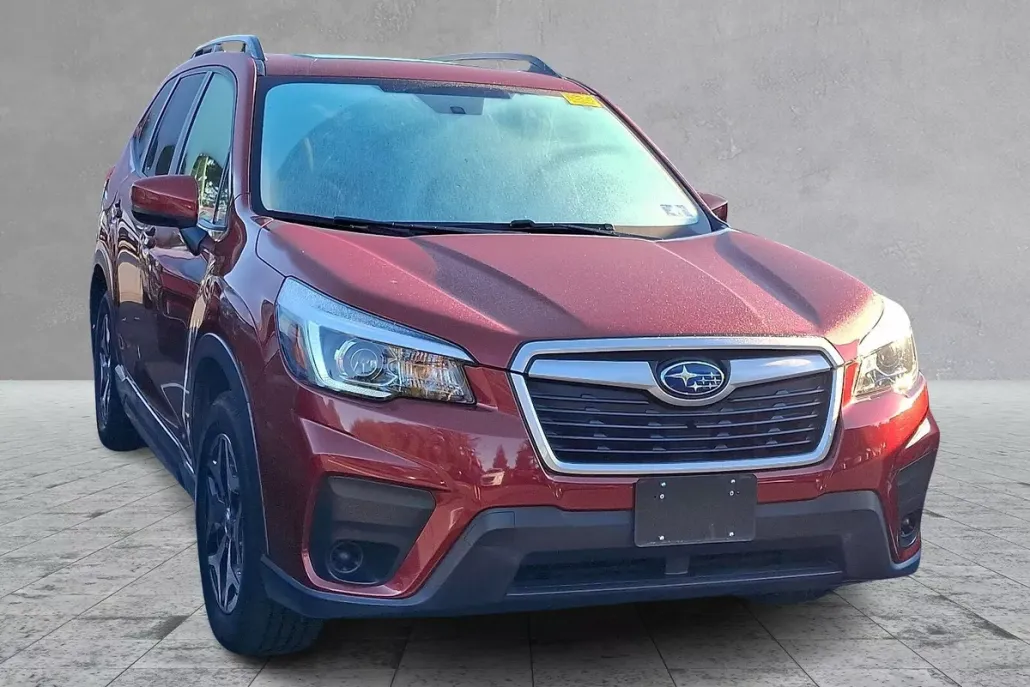 2020 Subaru Forester Premium photo 1