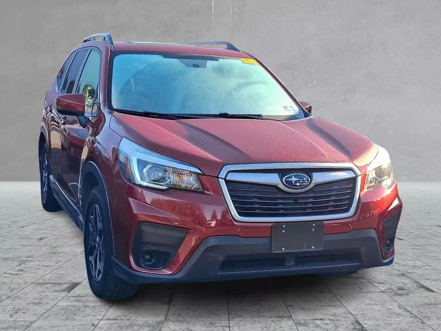 2020 Subaru Forester Premium photo 1