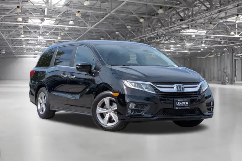 2018 Honda Odyssey EX photo 1