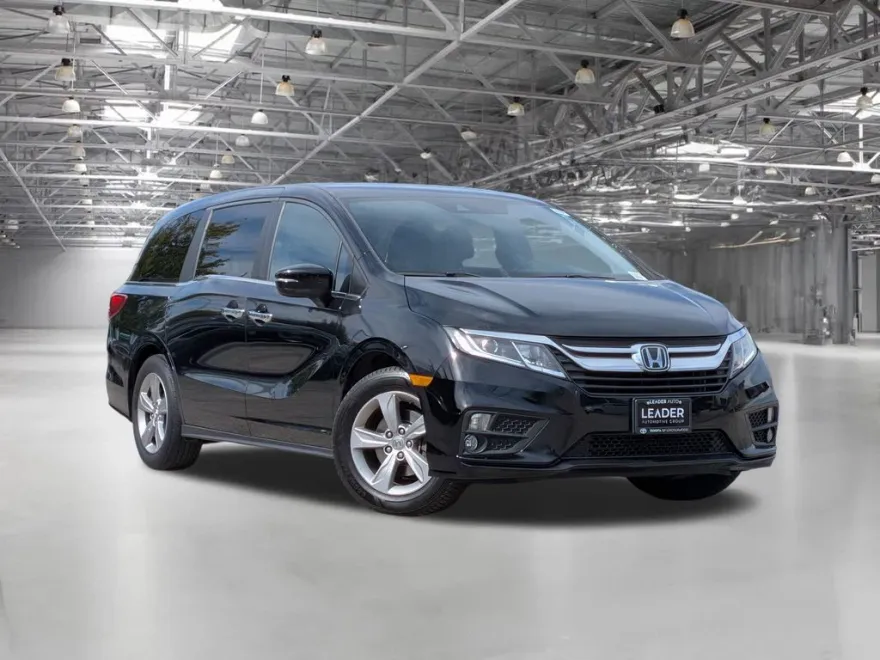 2018 Honda Odyssey EX photo 1