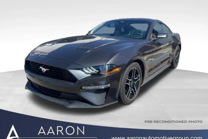 2022 Ford Mustang EcoBoost photo 1