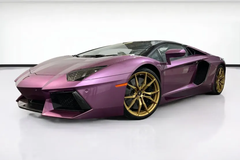 2016 Lamborghini Aventador Roadster photo 1