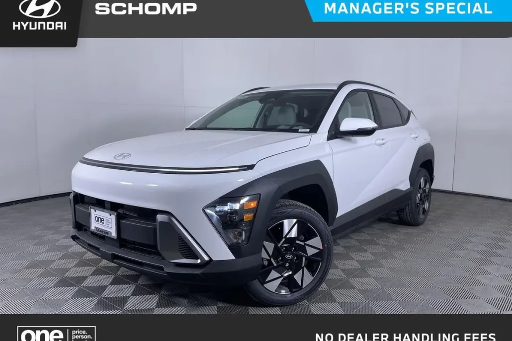 2025 Hyundai Kona SEL photo 1