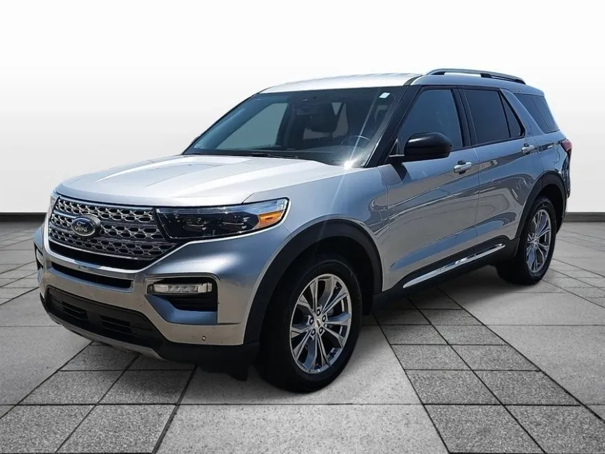2023 Ford Explorer Limited photo 1