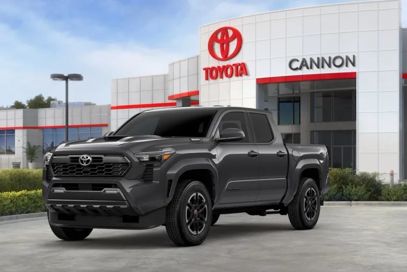 2025 Toyota Tacoma TRD Sport photo 1