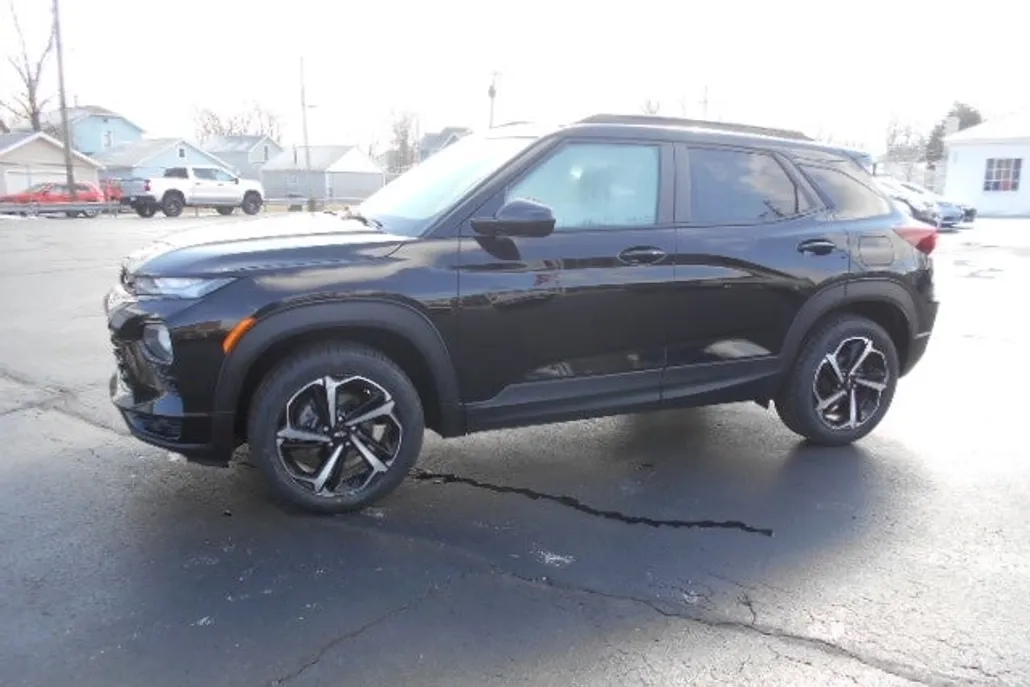 2022 Chevrolet Trailblazer RS photo 1