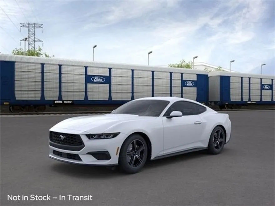 2025 Ford Mustang EcoBoost photo 1