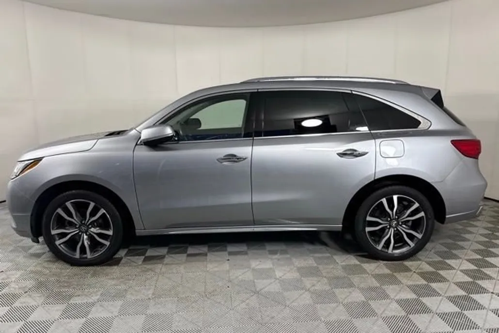 2020 Acura MDX SH-AWD Advance photo 1