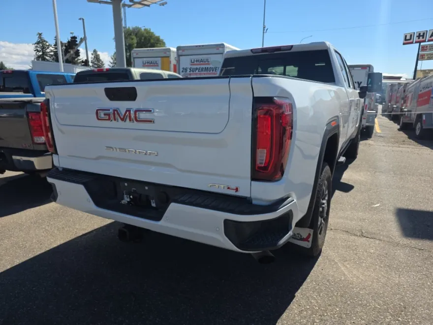 2022 Gmc Sierra 3500 HD AT4 photo 1