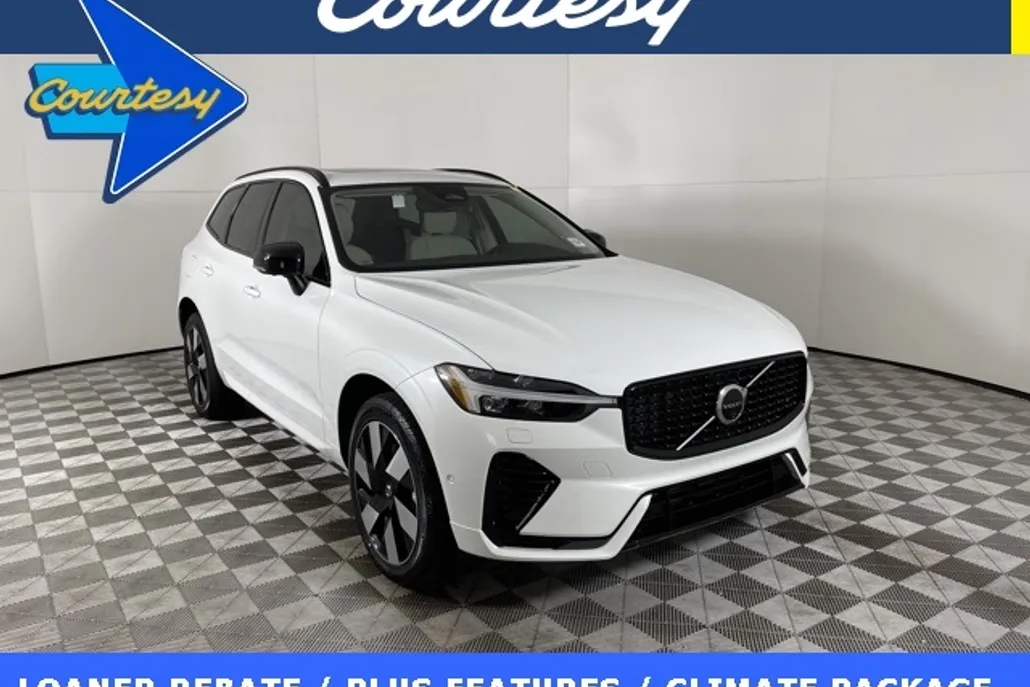 2024 Volvo XC60 Recharge T8 Plus photo 1