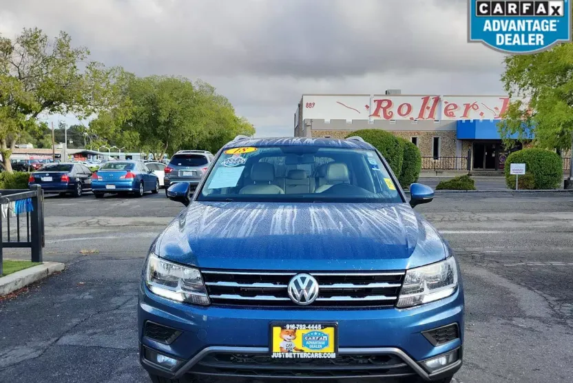 2018 Volkswagen Tiguan SEL photo 1