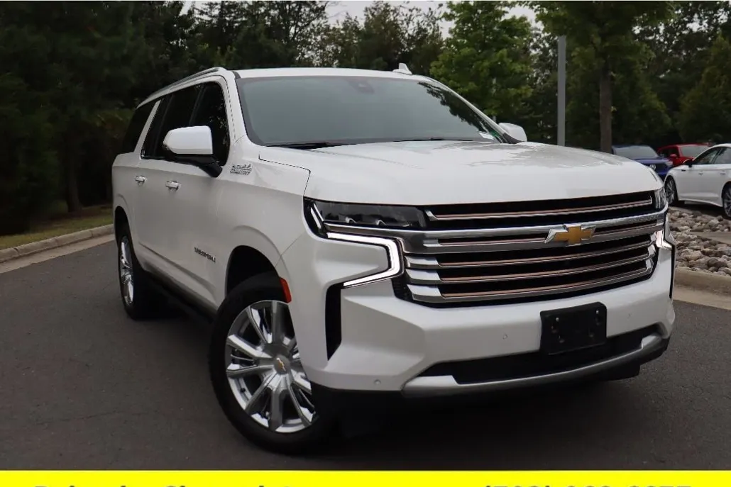 2021 Chevrolet Suburban High Country photo 1