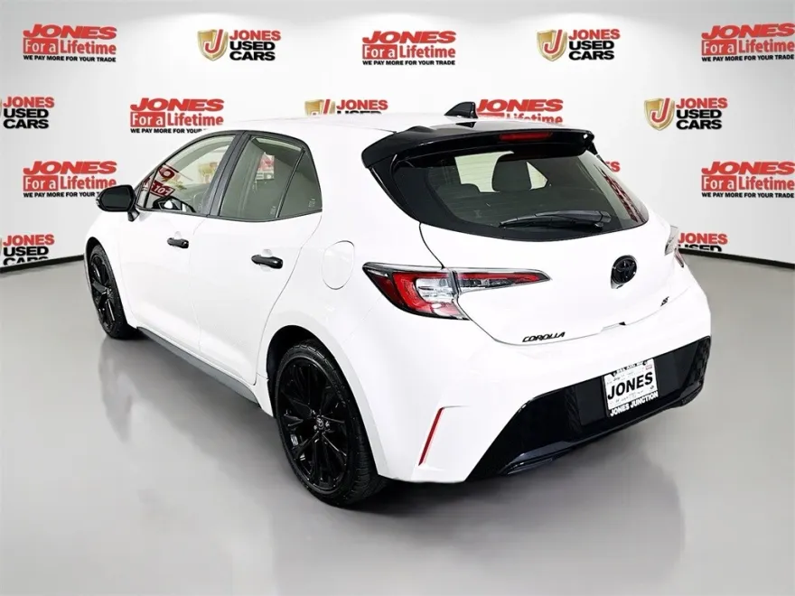 2021 Toyota Corolla SE Nightshade Edition photo 1