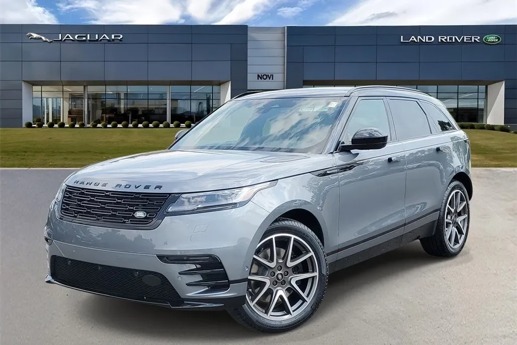 2026 Land Rover Range Rover Velar SE photo 1
