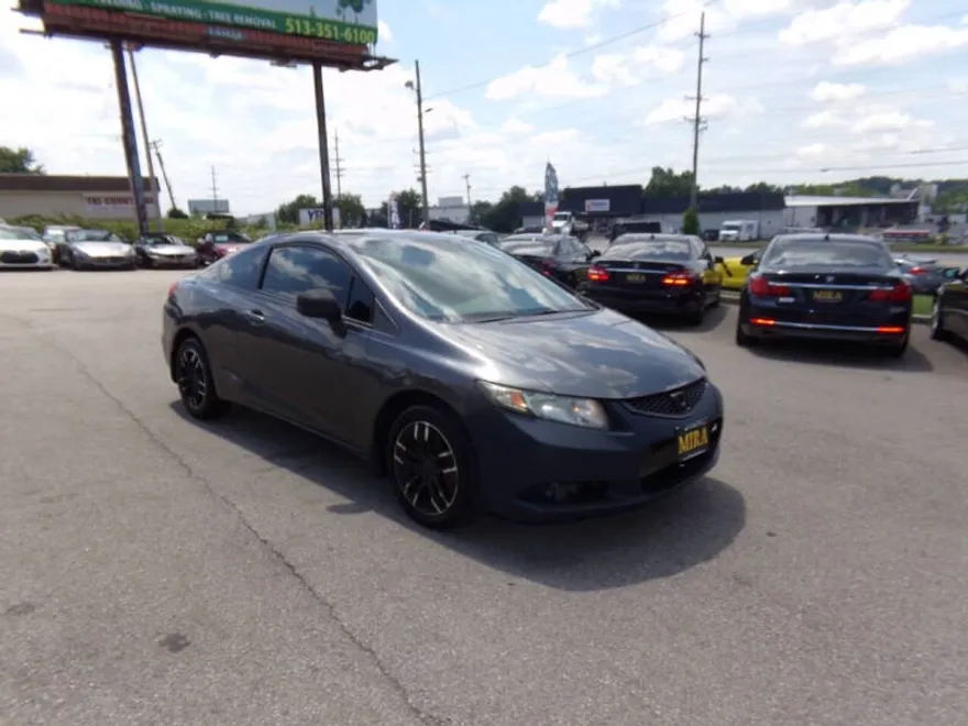 2013 Honda Civic LX photo 1