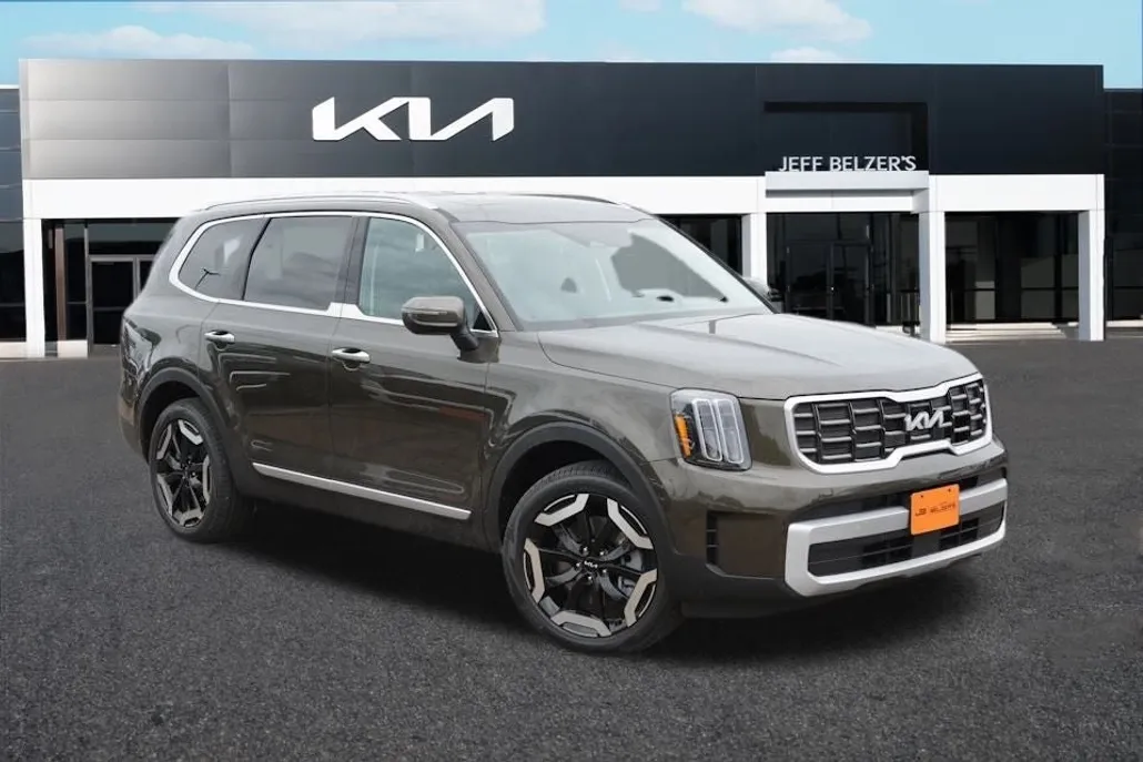 2025 Kia Telluride S photo 1