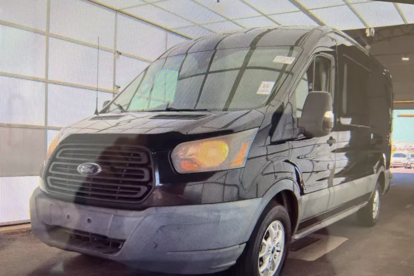 2015 Ford Transit Van photo 1