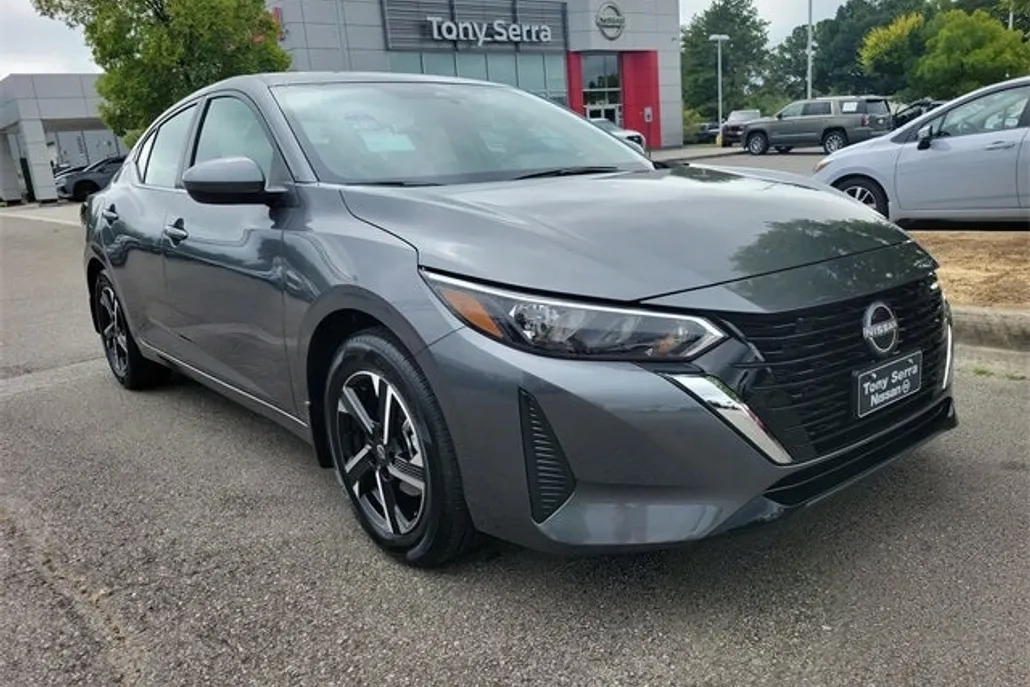2025 Nissan Sentra SV photo 1