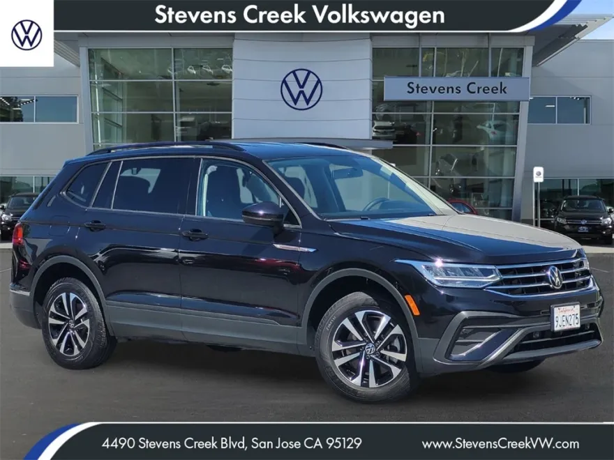 2022 Volkswagen Tiguan S photo 1