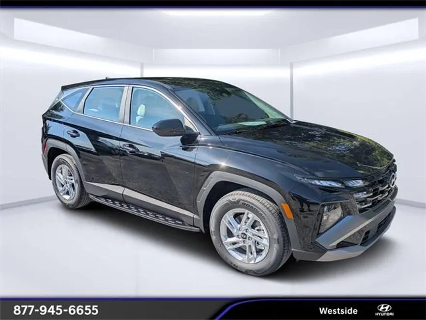 2025 Hyundai Tucson SE photo 1