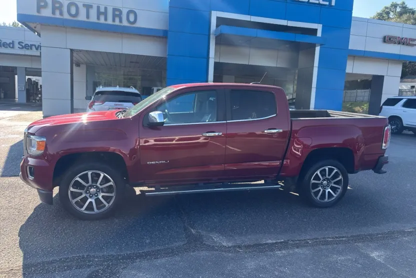 2020 Gmc Canyon Denali photo 1