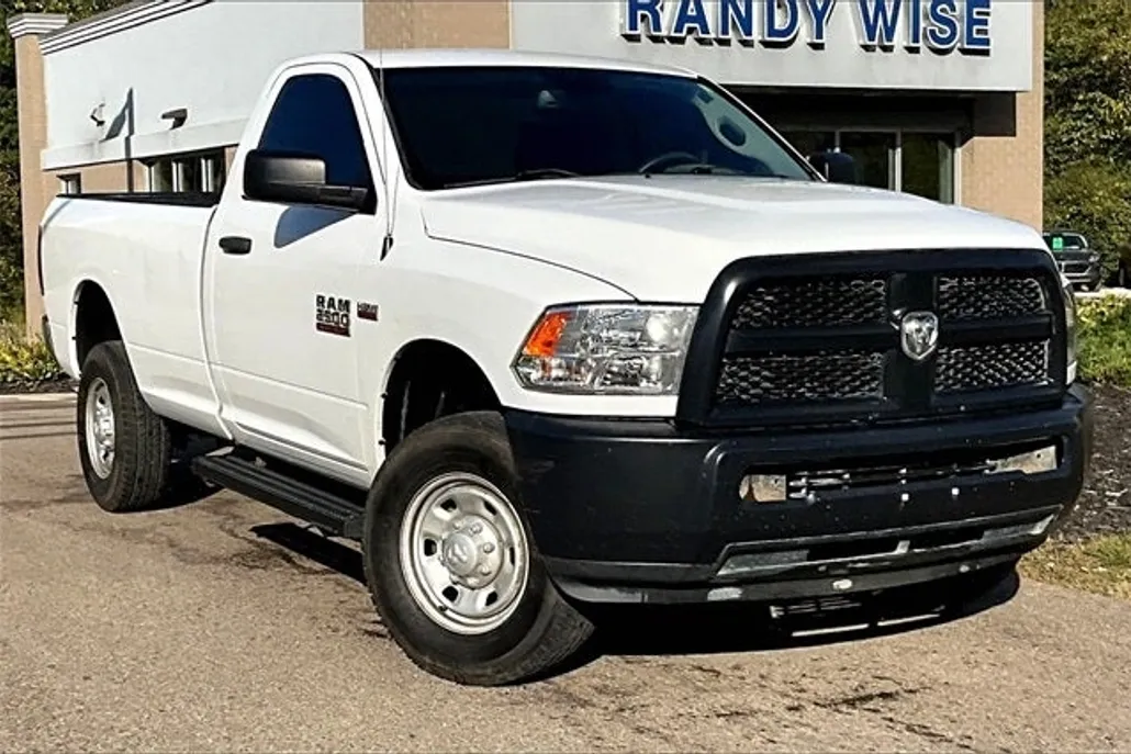 2017 Ram 2500 Tradesman photo 1