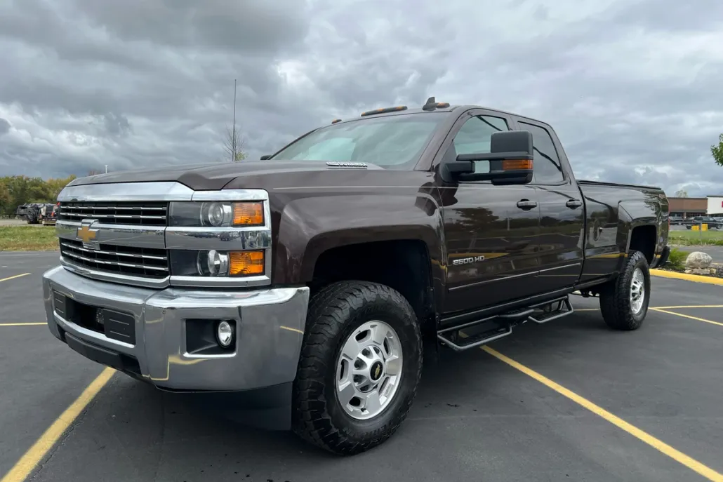 2016 Chevrolet Silverado 2500HD LT photo 1