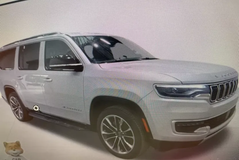 2024 Jeep Wagoneer L Series II photo 1
