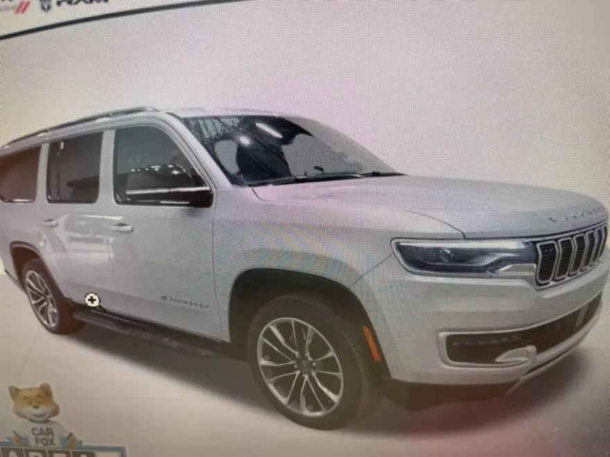 2024 Jeep Wagoneer L Series II photo 1