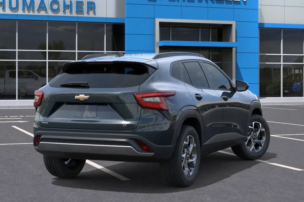 2025 Chevrolet Trax LT photo 1