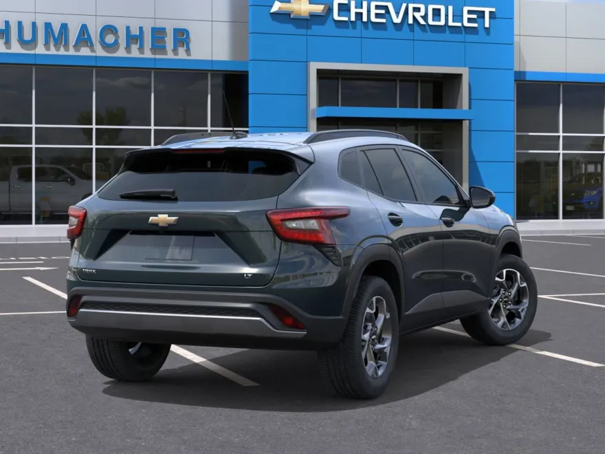 2025 Chevrolet Trax LT photo 1