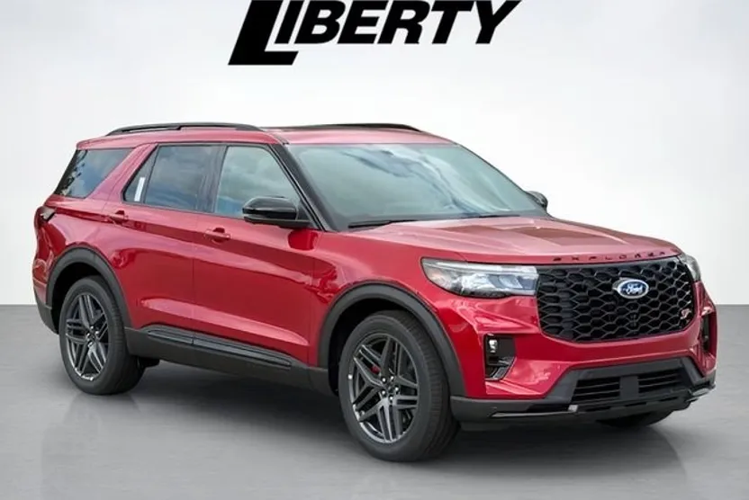 2025 Ford Explorer ST photo 1