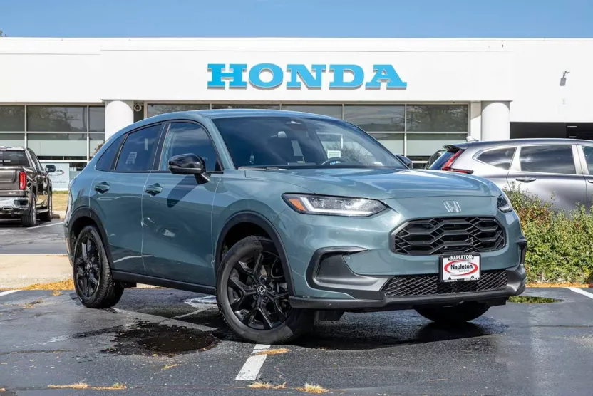 2023 Honda HR-V Sport 2WD photo 1