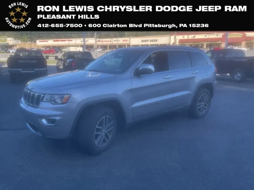 2017 Jeep Grand Cherokee Limited photo 1
