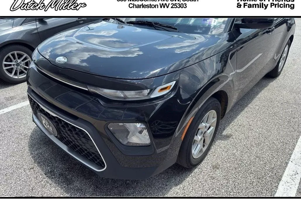 2020 Kia Soul S photo 1