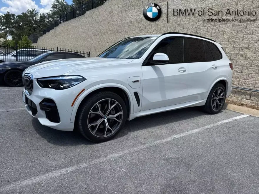 2022 Bmw X5 xDrive45e photo 1