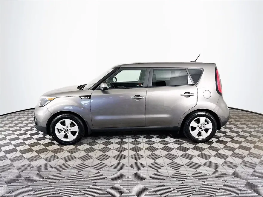 2018 Kia Soul Base photo 1