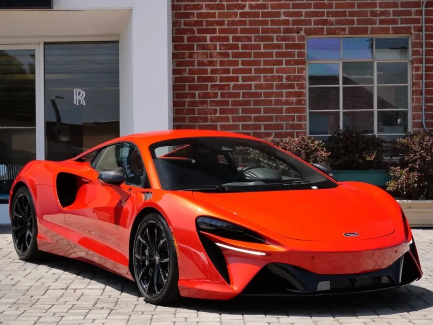 2023 Mclaren ARTURA photo 1