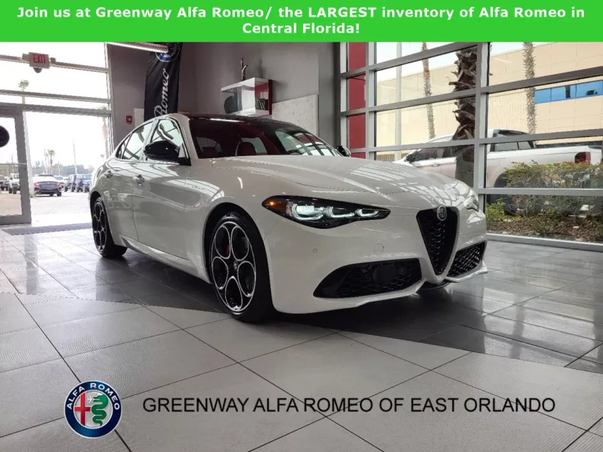 2025 Alfa Romeo Giulia SPRINT photo 1