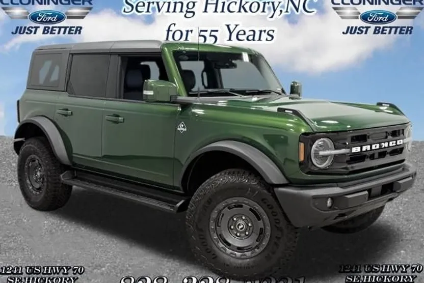 2025 Ford Bronco Outer Banks photo 1